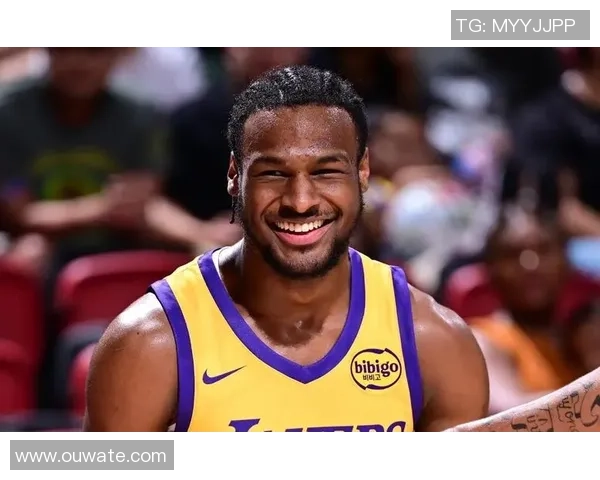 全球最强球场巨星排名盘点 足球篮球十大球星精彩对比分析